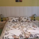 Aheloy Apartments Lejlighed *