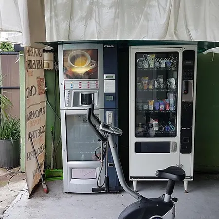 Aheloy Apartments アパート