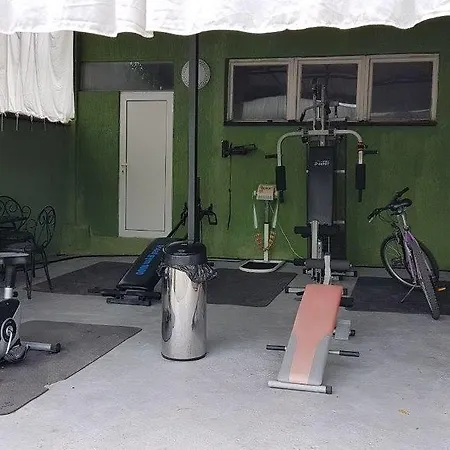 Aheloy Apartments アヘロイ